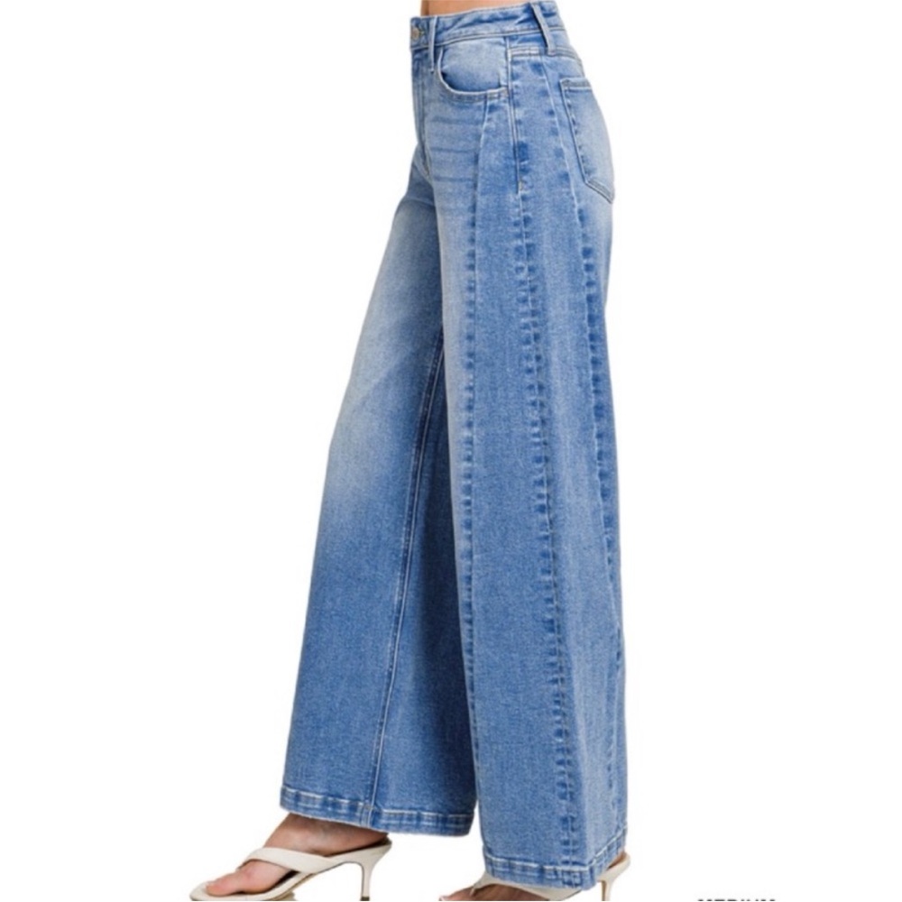Zenana Wide Leg Side Panel Soft Stretch Jeans NWOT - Picture 3 of 13